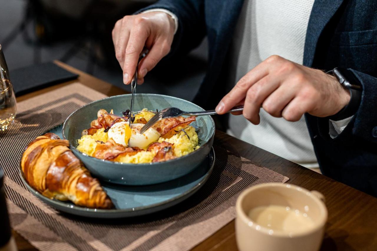 Wood & 公寓式飯店